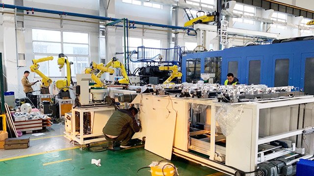 图片[4]-有关焊接机器人工作站有哪些特点介绍！-大连富泓机械有限公司