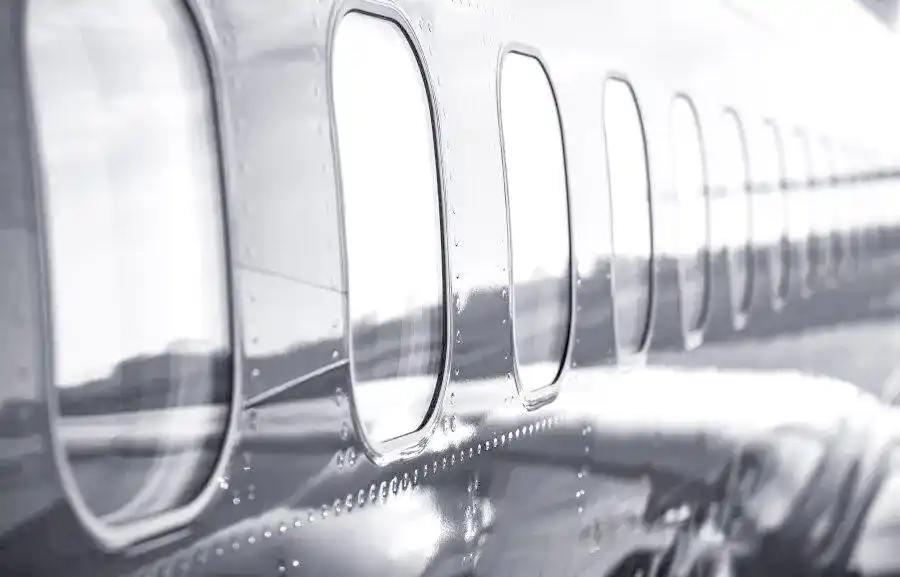 飞机制造焊接材料挑战_飞机蒙皮焊接技术难点_航空器蒙皮为什么还用铆接不用焊接