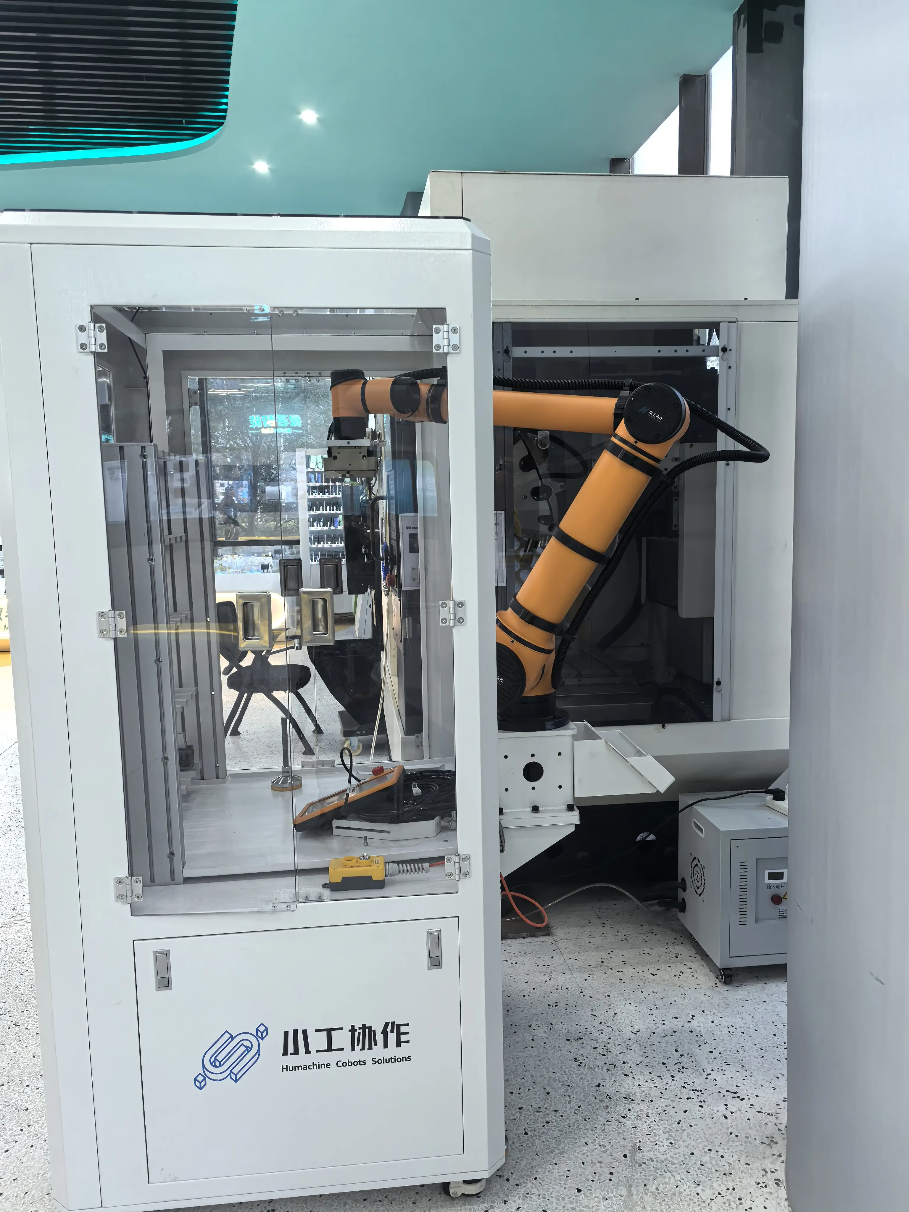 机械加工自动化_CNC车削自动上下料装置_CNC自动化上下料