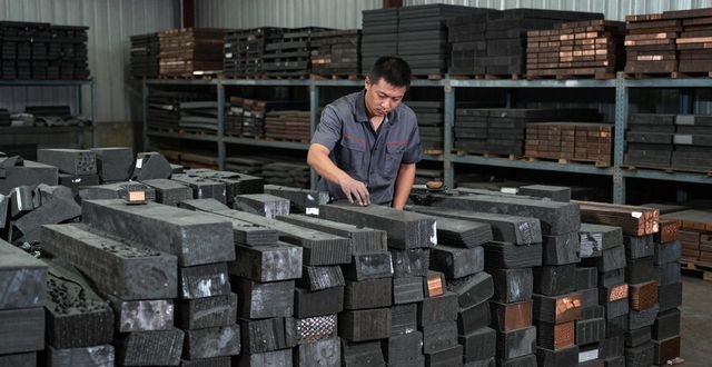 铜泥含水率对回收价值影响_金属零件加工废料回收价值_金属废料堆放状态判断