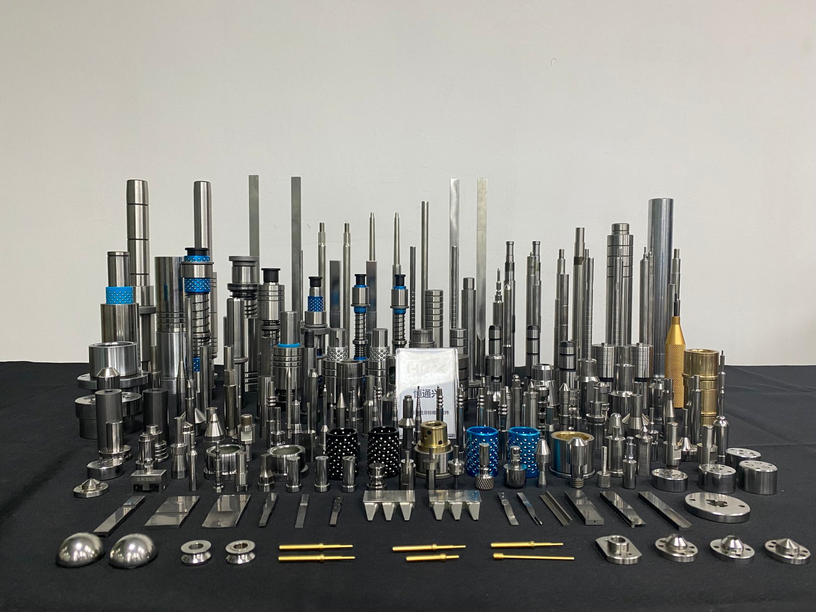 非标零件加工行业应用案例_大型模具非标零件加工_源头工厂精工赋能