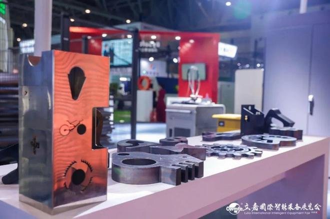 立嘉国际智能装备展览会钣金技术交流_钣金加工行业展会_成渝地区钣金工艺节